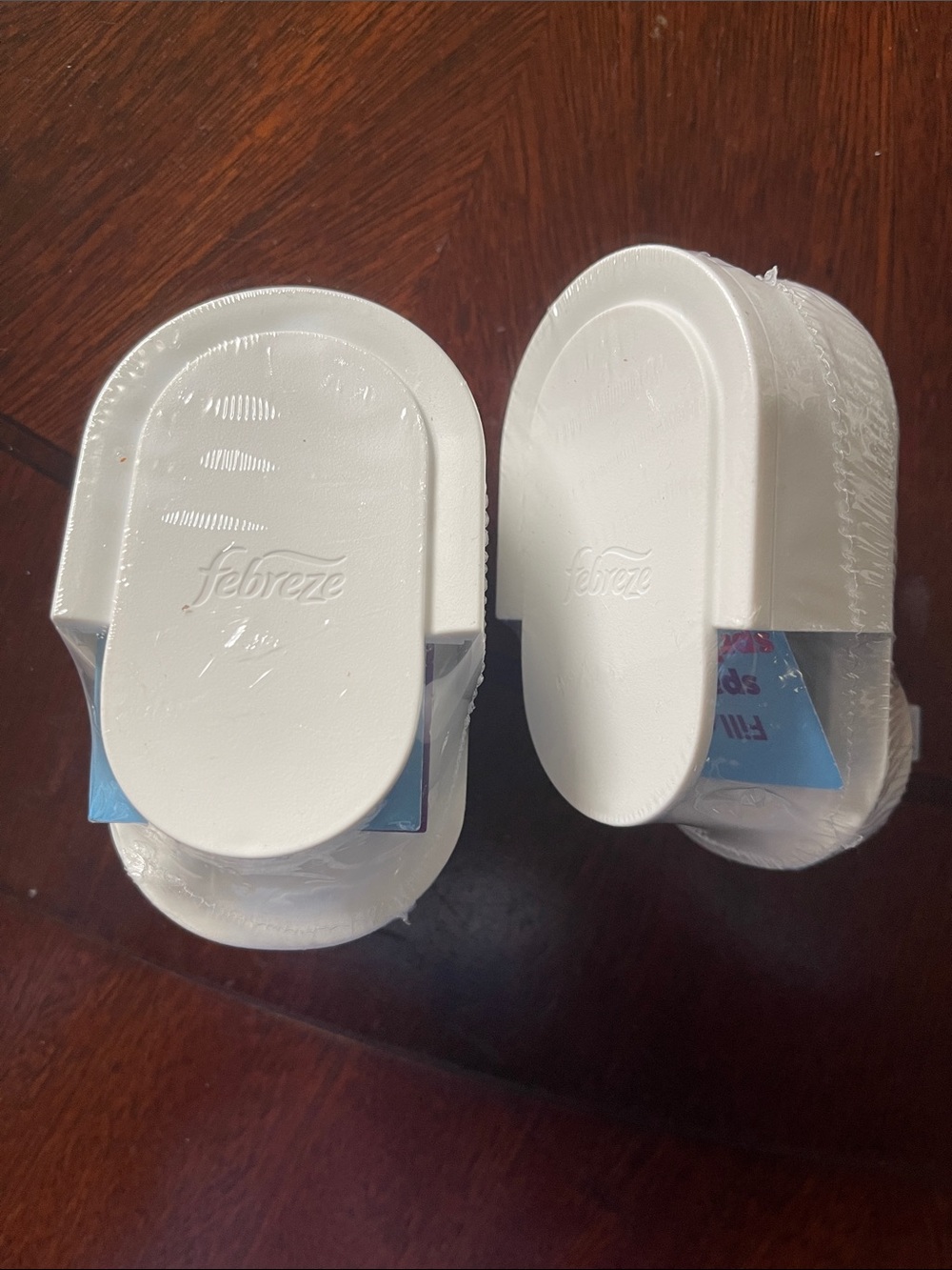 Febreze Plug, Air Freshener Warmer
- White (2 Pack)